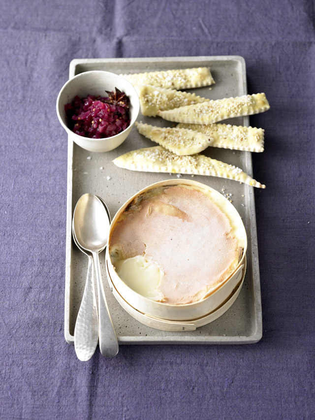 Vacherin Mont d'Or AOP et croustillants au sésame