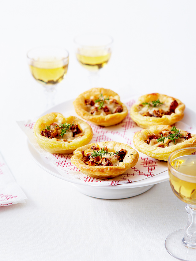 Mini tartelettes au Vacherin Fribourgeois AOP et figues sèches