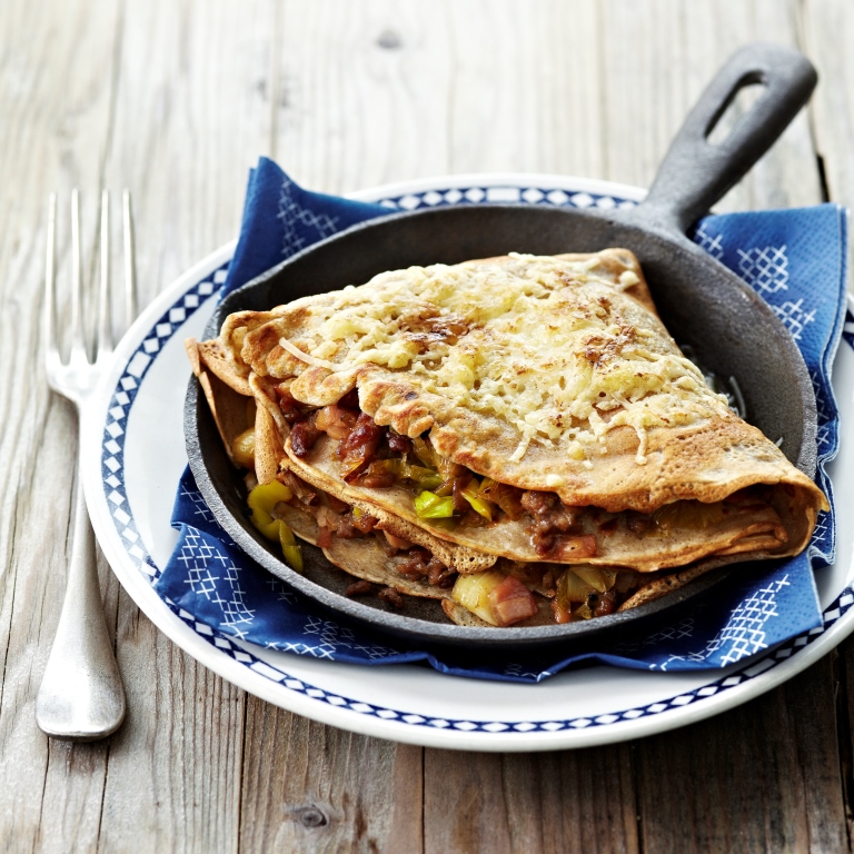 Crêpes farcies aux poireaux, bacon et Le Gruyère AOP