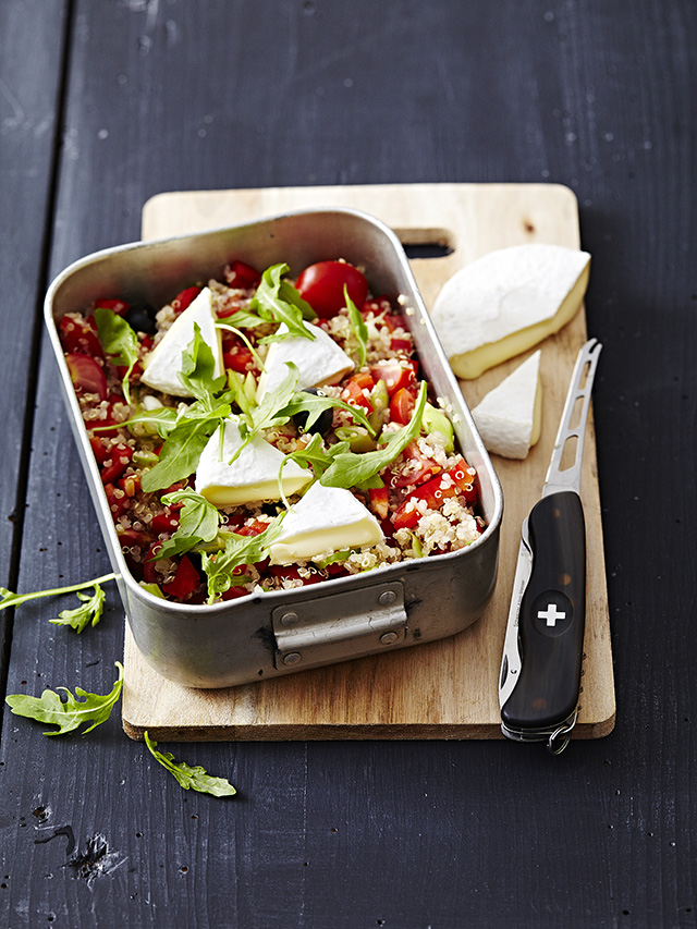 Salade de quinoa, tomates cerises et Tomme Vaudoise